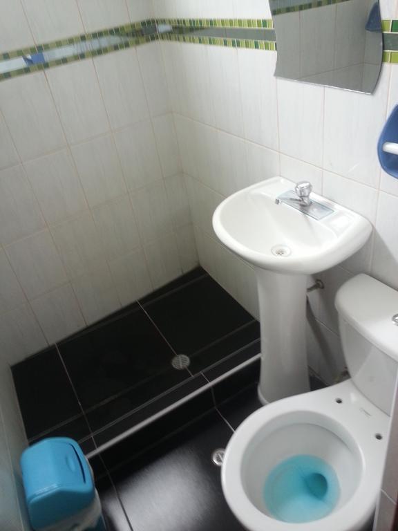 Abancay Hostal Arcangel מראה חיצוני תמונה